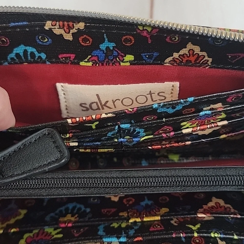 Sakroots Artist Circle Elephant Embroidered Zip Around Wallet Boho
